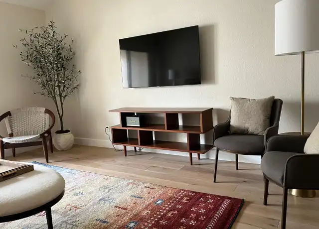 Property at 7350 N Via Paseo del Sur Unit M206, Scottsdale, AZ, 85258, 2 beds, 2 baths, [object Object]