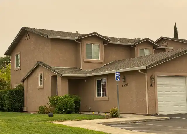 Property at 2592 Bunker St Unit 2592 Bunker St, F, Redding, CA, 96002, 2 beds, 1.5 baths, [object Object]