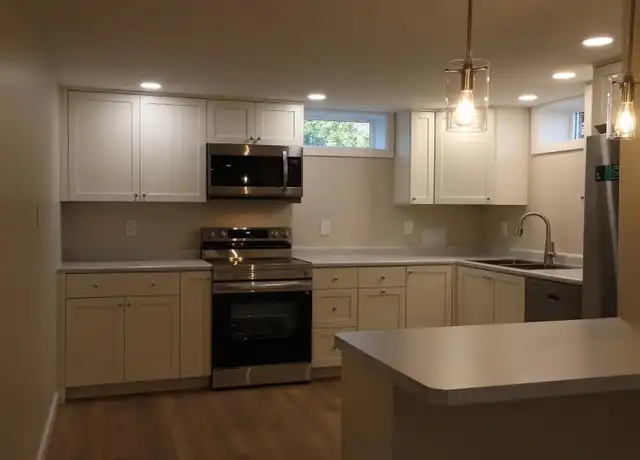 Property at 1534 N Woodburn Ave Unit B, Bloomington, IN, 47404, 2 beds, 1 bath, [object Object]