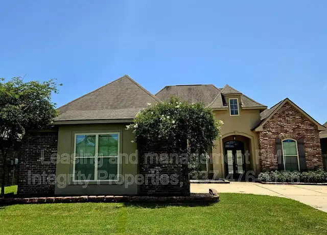 Property at 309 Old Place Ln, Madisonville, LA, 70447, 3 beds, 2 baths, [object Object]