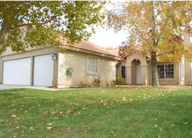 Property at 42810 Fanchon Ave, Lancaster, CA, 93536, 4 beds, 2 baths, [object Object]