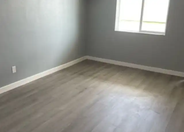 Property at 901 Apple Dr Unit C2, Buffalo, MO, 65622, 0 beds, 1 bath, [object Object]
