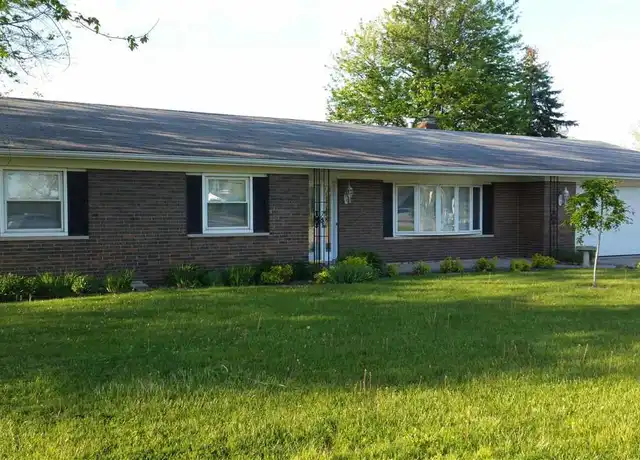 Property at 8606 Illinois Rd, Fort Wayne, IN, 46804, 3 beds, 2 baths, [object Object]