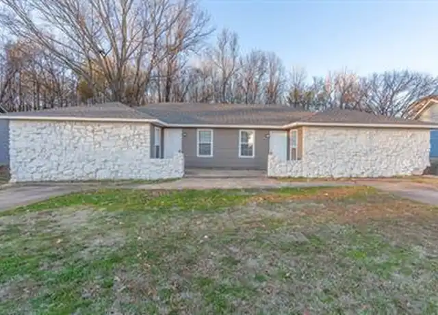 Property at 57 Carolane Dr Unit R, Jackson, TN, 38305, 3 beds, 2 baths, [object Object]