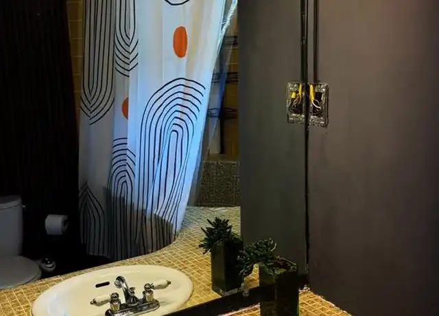 Property at 3034 McGraw St Unit 1, San Diego, CA, 92117, 2 beds, 1 bath, [object Object]