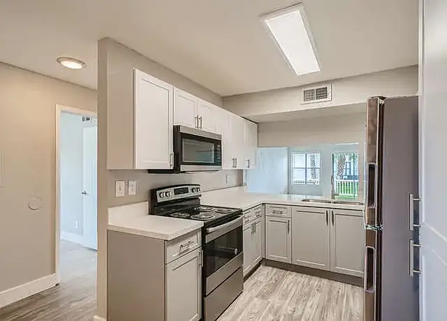 Photo of 8650 NW 61st St, Tamarac, FL 33321