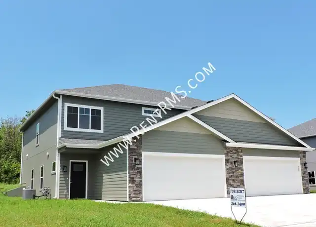 Property at 4403 SE Gemstone Ln, Topeka, KS, 66609, 3 beds, 2.5 baths, [object Object]