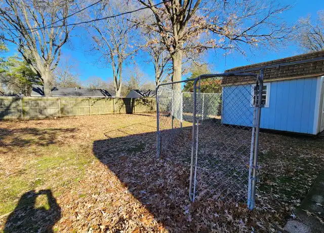 Property at 907 S Roselawn Dr, West Memphis, AR, 72301, 3 beds, 2.5 baths, [object Object]