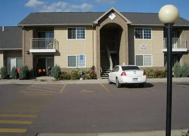 Property at South Cliff Falls - 810 S Cliff Ave, Harrisburg, SD, 57032, 2-3 beds, 1-2 bath, [object Object]