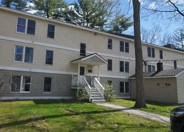 Property at 26 Piscassic St Unit 305, Newmarket, NH, 03857, 1 bed, 1 bath, [object Object]