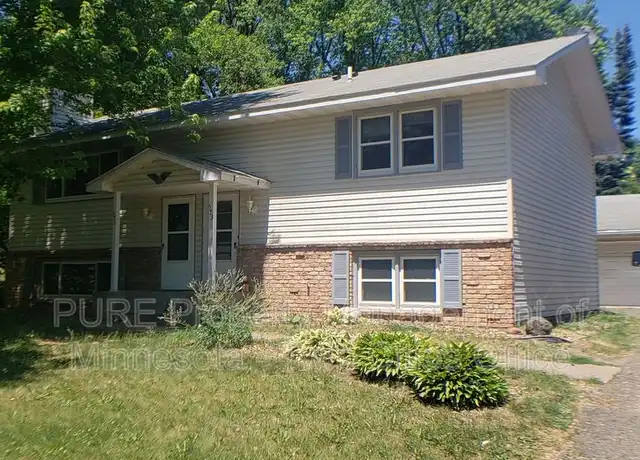 Property at 571 County Road B E, Saint Paul, MN, 55117, 3 beds, 1 bath, [object Object]