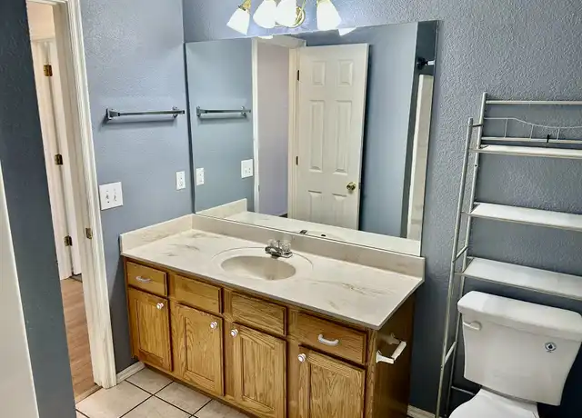 Property at 516 Applewood Ave, Lowell, AR, 72745, 3 beds, 2 baths, [object Object]