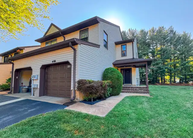 Property at 438 Oak Knoll Dr Unit 43-8, Manalapan, NJ, 07726, 2 beds, 2.5 baths, [object Object]