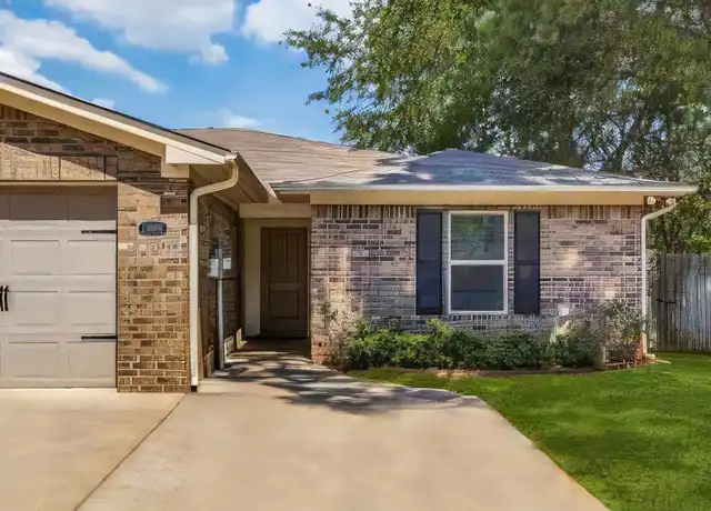 Property at 12579 Kara Lynn Pl, Tyler, TX, 75704, 3 beds, 2 baths, [object Object]