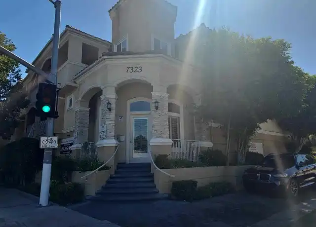 Property at 7333 Winnetka Ave, Winnetka, CA, 91306, 2 beds, 2 baths, [object Object]