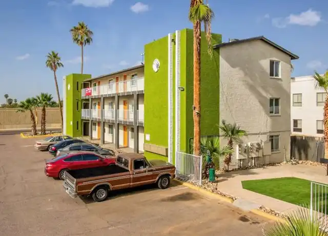 Property at 3131 N Black Canyon Hwy Unit 206, Phoenix, AZ, 85015, 1 bed, 1 bath, [object Object]