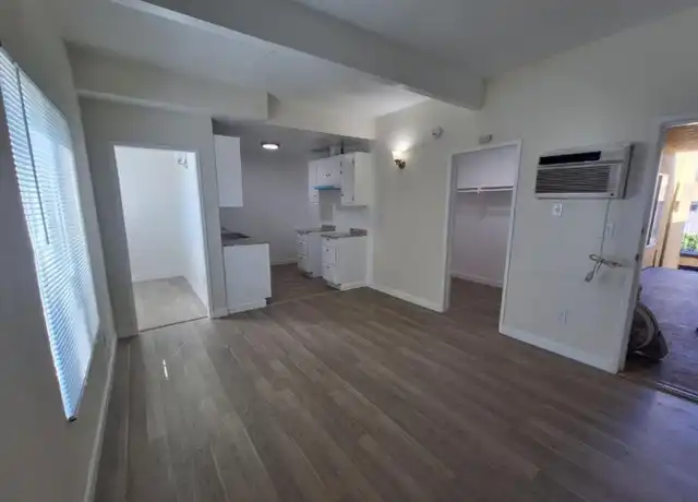 Property at 15201 Victory Blvd Apt 13, Van Nuys, CA, 91411, 0 beds, 1 bath, [object Object]