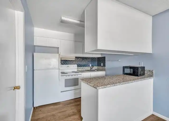 Property at Vega Villita Apartments - 424 S 13th St, Las Vegas, NV, 89101, 0-1 beds, 1 bath, [object Object]