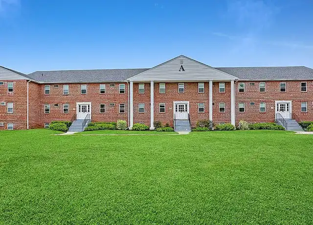 Property at Colony Arms - 2804 Colony Dr, Audubon, PA, 19403, 1 bed, 1 bath, [object Object]