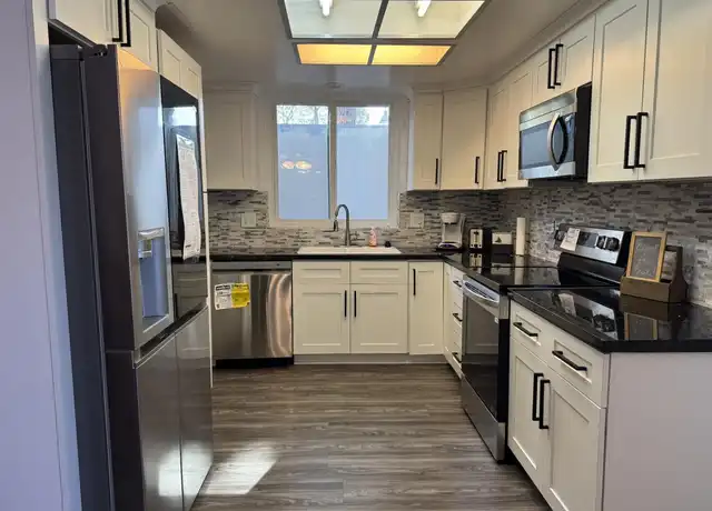 Property at 243 Calle Aragon Unit G, Laguna Woods, CA, 92637, 2 beds, 1 bath, [object Object]
