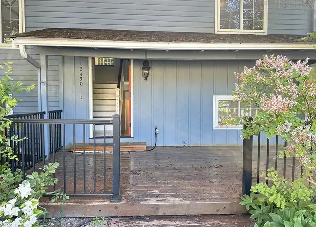Property at 12430 98th Ave NE, Kirkland, WA, 98034, 4 beds, 2 baths, [object Object]