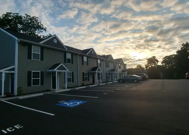 Property at 103 Williams Rd Unit 5, Madison Heights, VA, 24572, 1 bed, 1 bath, [object Object]