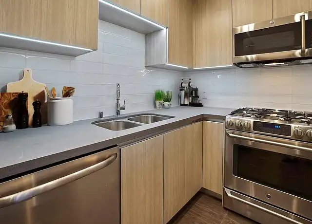 Property at Residences at Village Walk - 5420 Yolanda Ave, Tarzana, CA, 91356, 1 bed, 1.5 baths, [object Object]