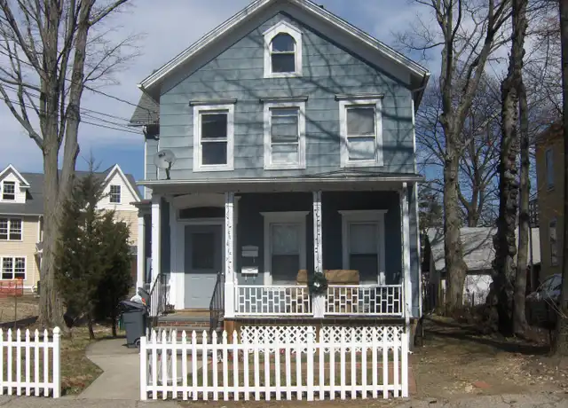 Property at 2 1/2 Jefferson St Unit 1, Norwalk, CT, 06851, 3 beds, 1 bath, [object Object]