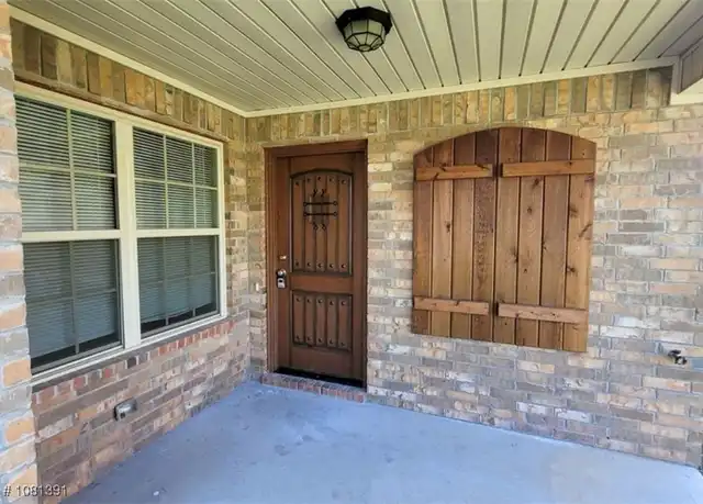 Property at 1212 Mesa Dr, Fort Smith, AR, 72908, 3 beds, 2 baths, [object Object]