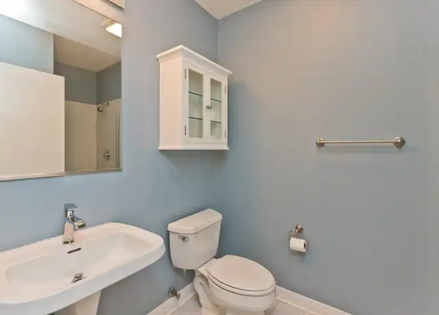 Property at 843 W Monroe St, Chicago, IL, 60607, 2 beds, 2 baths, [object Object]
