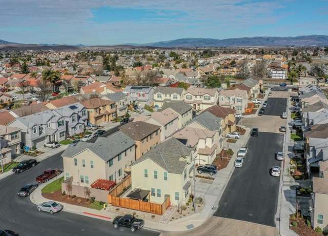 Photo of 874 Brennan Way, Hollister, CA 95023