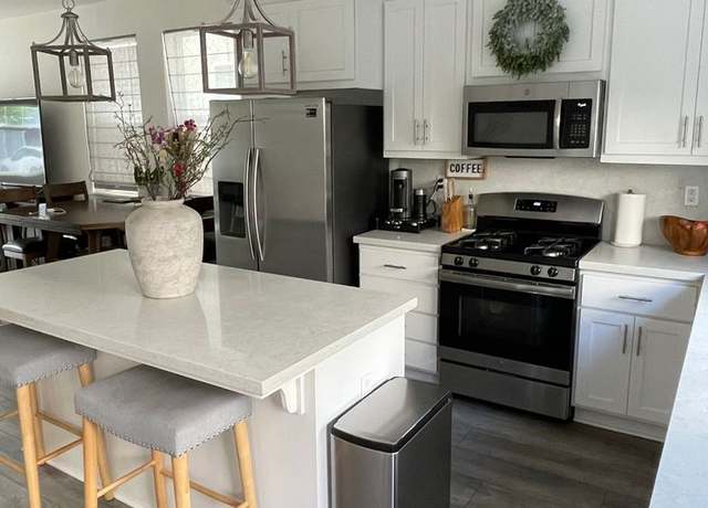 Photo of 874 Brennan Way, Hollister, CA 95023