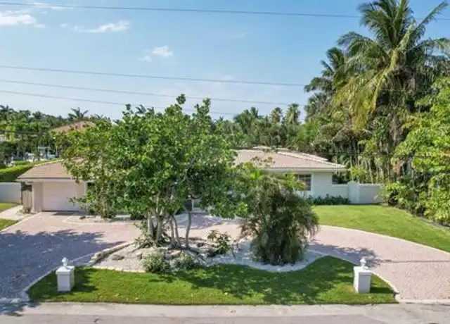 Property at 2265 NE 24th St, Lighthouse Point, FL, 33064, 4 beds, 2 baths, [object Object]