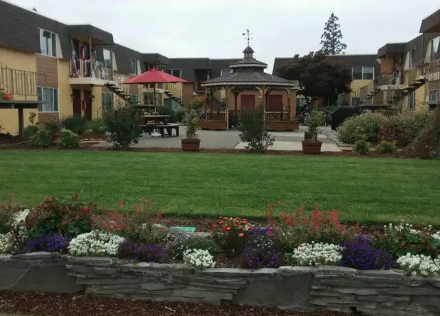 Property at 1830 SE Thurston St Unit H26, Albany, OR, 97322, 2 beds, 1 bath, [object Object]