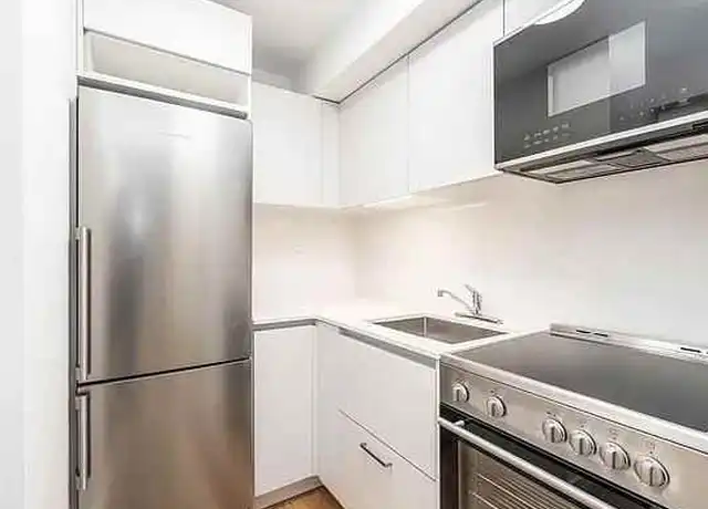 Property at 321 E 22nd St Unit 5M, New York, NY, 10010, 0 beds, 1 bath, [object Object]