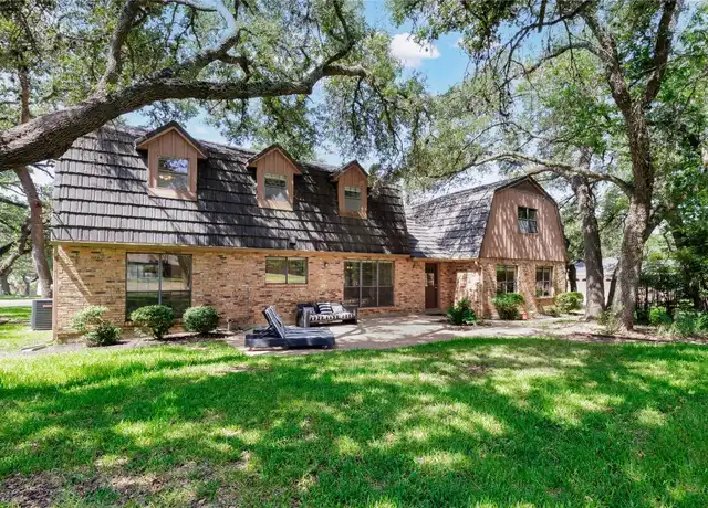 Property at 9006 Balcones Club Dr, Austin, TX, 78750, 5 beds, 3 baths, [object Object]