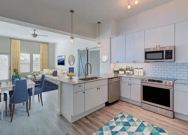 Property at Park 7 - 209 Wimberly St, Fort Worth, TX, 76107, 1-2 bed, 1-2 bath, [object Object]