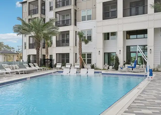 Property at Tapestry University Park - 3045 Broadway Ave, Sarasota, FL, 34243, 1 bed, 1 bath, [object Object]
