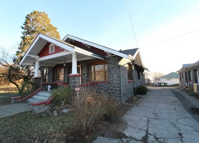 Property at 2024 Main St, Klamath Falls, OR, 97601, 2 beds, 1 bath, [object Object]