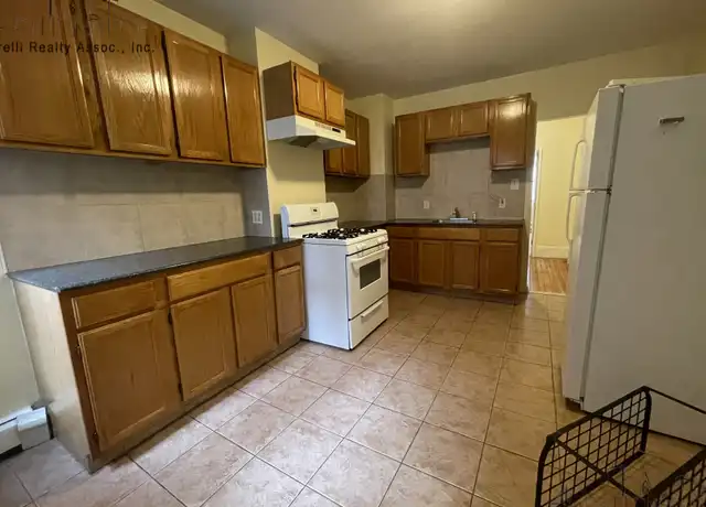 Property at 29 Sheafe St Unit 4, Boston, MA, 02113, 2 beds, 1 bath, [object Object]