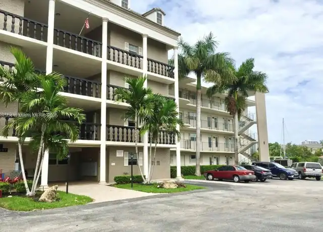 Property at 440 Paradise Isle Blvd #406, Hallandale Beach, FL, 33009, 2 beds, 2 baths, [object Object]