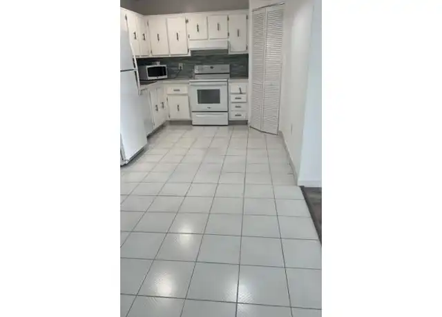 Property at 9273 Collins Ave #1107, Surfside, FL, 33154, 2 beds, 2 baths, [object Object]