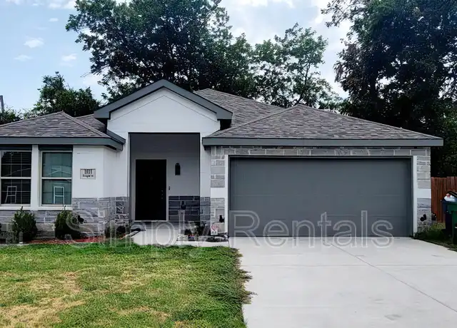 Property at 1815 Wright St, Greenville, TX, 75401, 3 beds, 2 baths, [object Object]