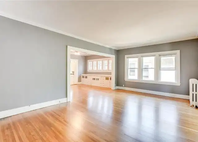 Property at 3331 Emerson Ave S Unit 2, Minneapolis, MN, 55408, 3 beds, 1 bath, [object Object]