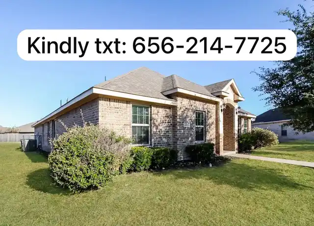Property at 101 Thorncreek Cir, Red Oak, TX, 75154, 3 beds, 2 baths, [object Object]
