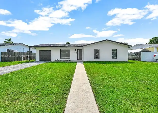 Property at 18001 SW 91st Ave, Palmetto Bay, FL, 33157, 3 beds, 2 baths, [object Object]