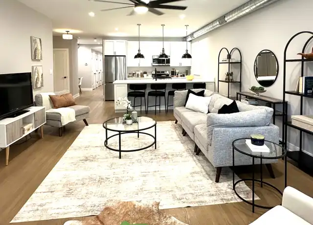 Property at 2641 W Carmen Ave Unit 1W, Chicago, IL, 60625, 2 beds, 2 baths, [object Object]