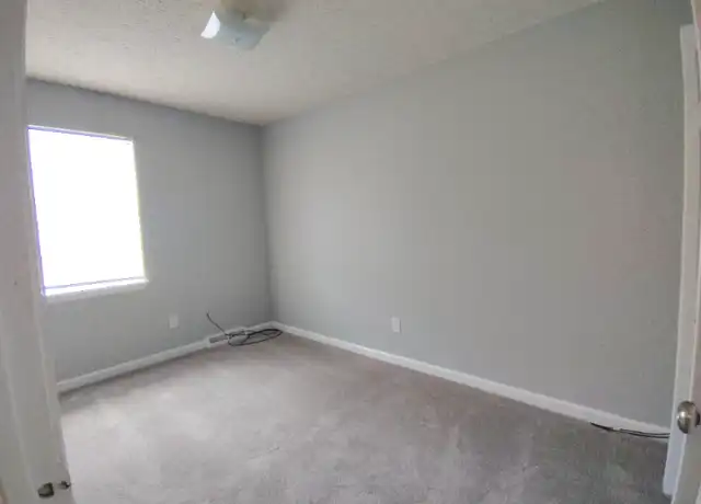 Property at 32 Ferguson Dr, Lynchburg, VA, 24502, 2 beds, 1.5 baths, [object Object]