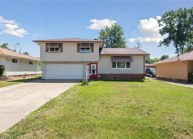 Property at 5951 Marra Dr, Bedford, OH, 44146, 3 beds, 1.5 baths, [object Object]