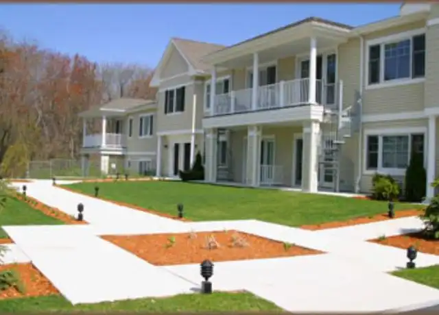 Property at 105 Westgate Dr, Burlington, MA, 01803, 1 bed, 1 bath, [object Object]